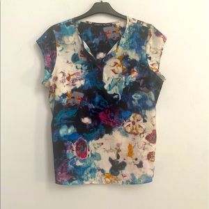 ♣️ 3/$20 IVANKA TRUMP watercolor cap sleeve top